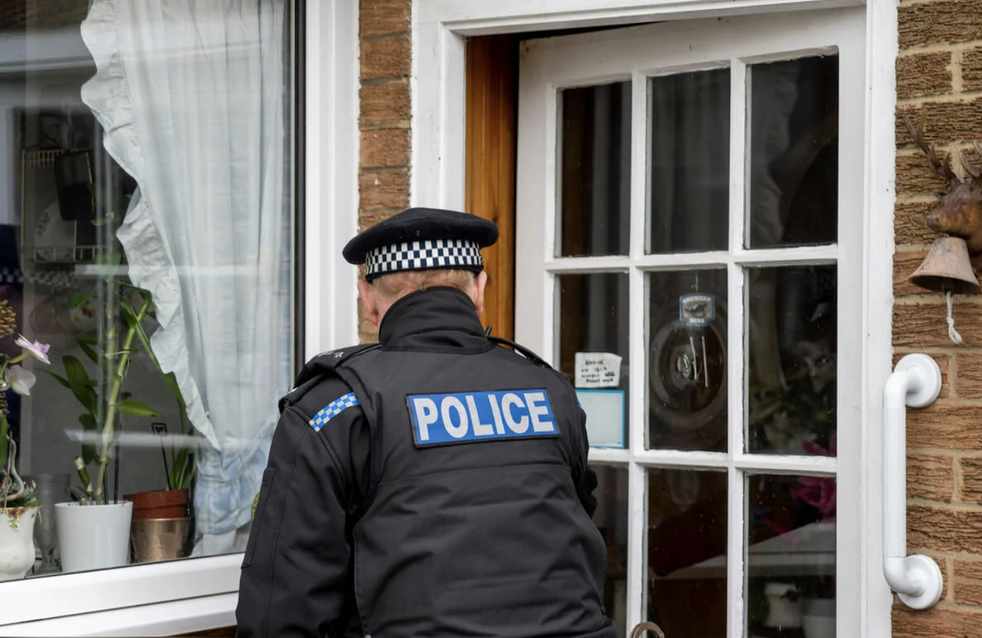 失败出庭（Failing to Appear, FTA）导致的警察抓人流程