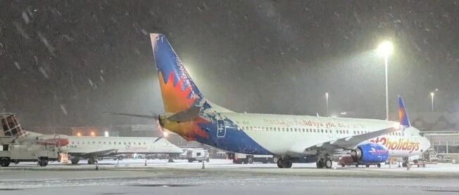 航班停飞、学校关闭、数万人受灾！英国全境陷入瘫痪，迎来最危险暴雪预警...